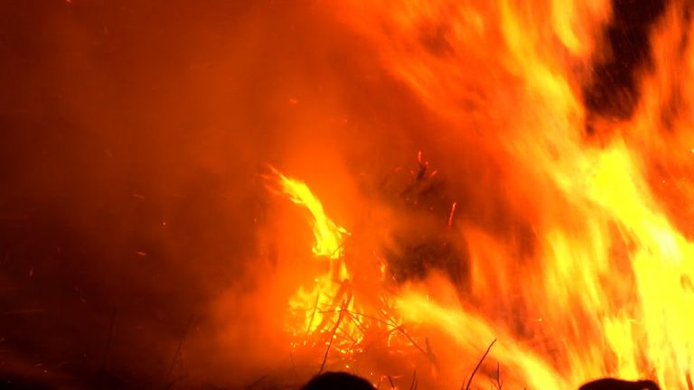Osterfeuer Gahlen und Bricht 2016