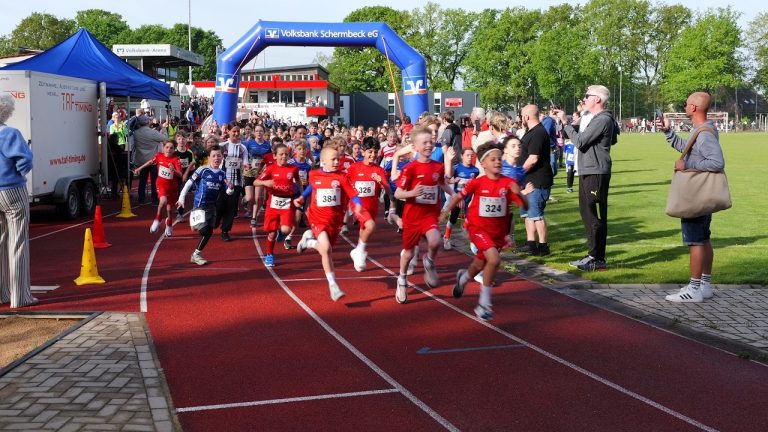 Volks- und Straßenlauf Schermbeck 2026: Start und Ziel erstmals in der Volksbank Arena